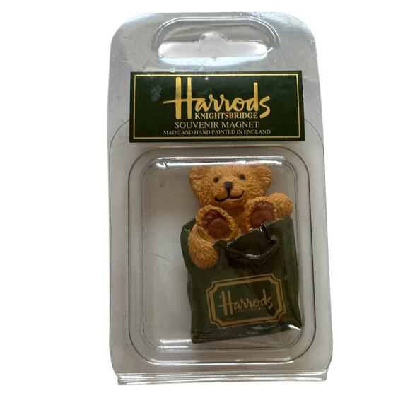 HARROD’S Teddy Bear London Knightsbridge Refrigerator Magnet - Picture 1 of 3